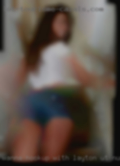 Wanna hookup with guys aged 19 Layton, UT nude to 35.